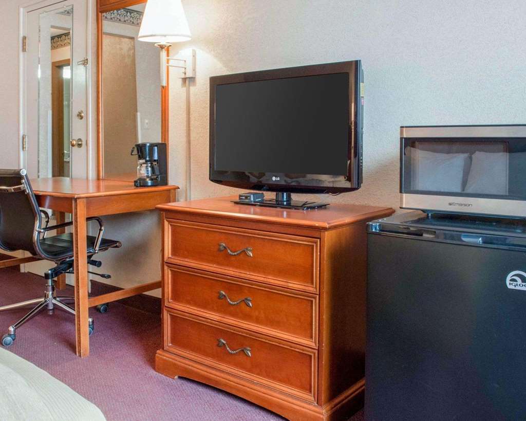Quality Inn & Suites New Castle Zimmer foto