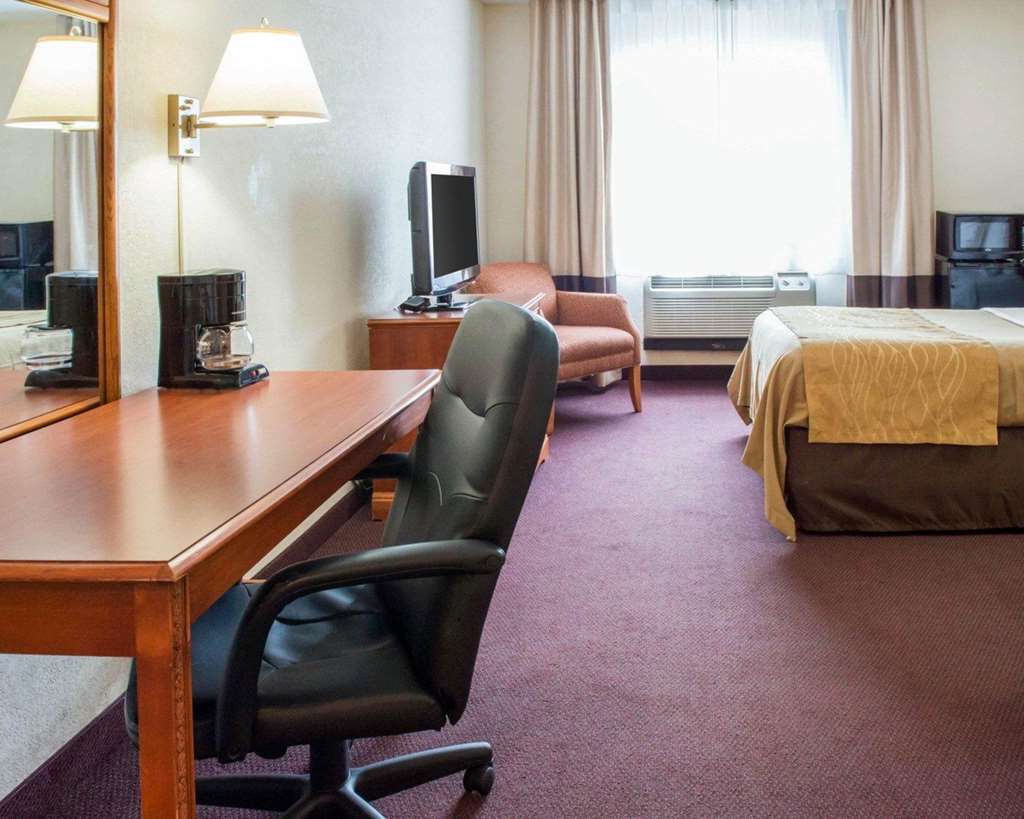 Quality Inn & Suites New Castle Zimmer foto