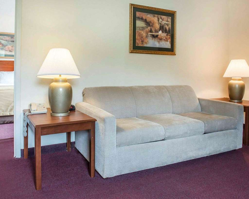 Quality Inn & Suites New Castle Zimmer foto